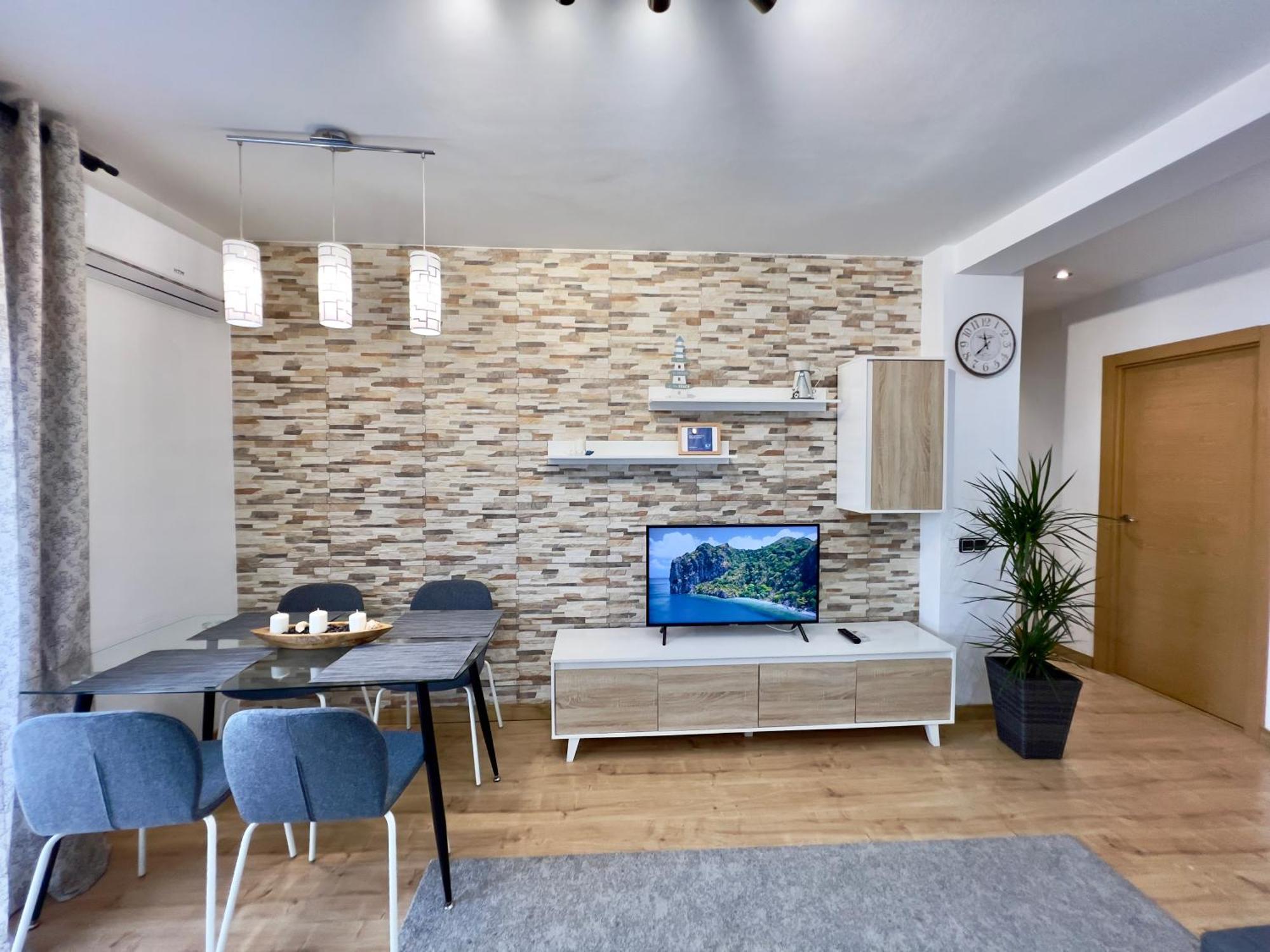 Cozy Apartment In Valencia! Wi-Fi ! Екстериор снимка