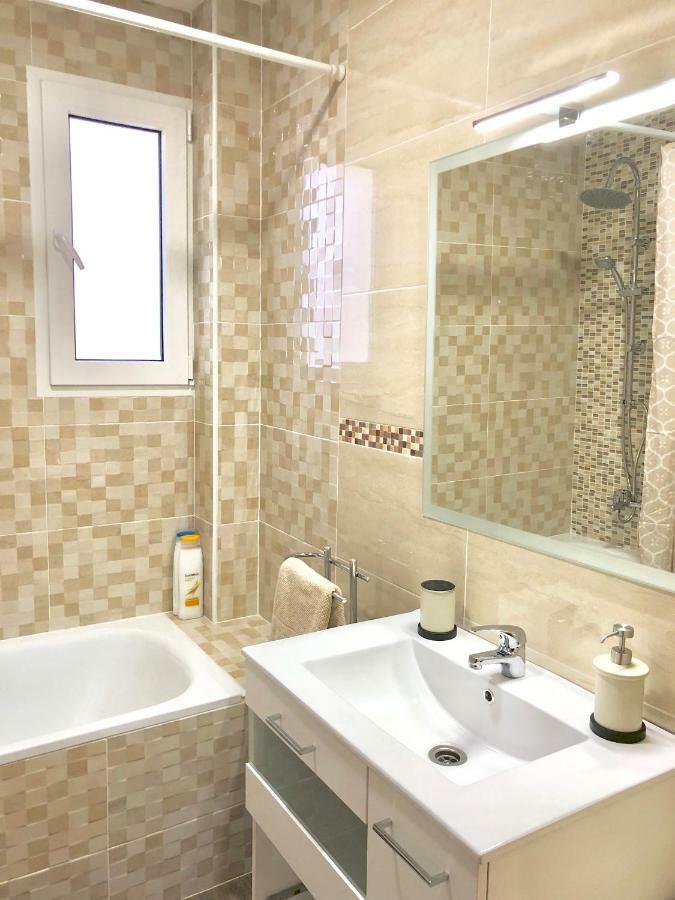 Cozy Apartment In Valencia! Wi-Fi ! Екстериор снимка